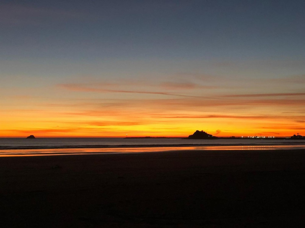 Crescent Beach Motel